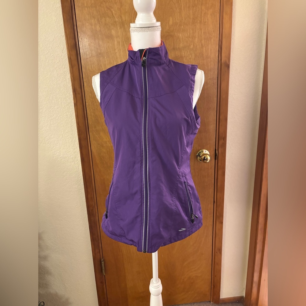 Brooks Women's Vibrant Purple Athletic Workout Running Vest